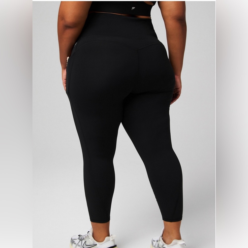Fabletics Oasis Purelux High Waisted 7/8 Legging